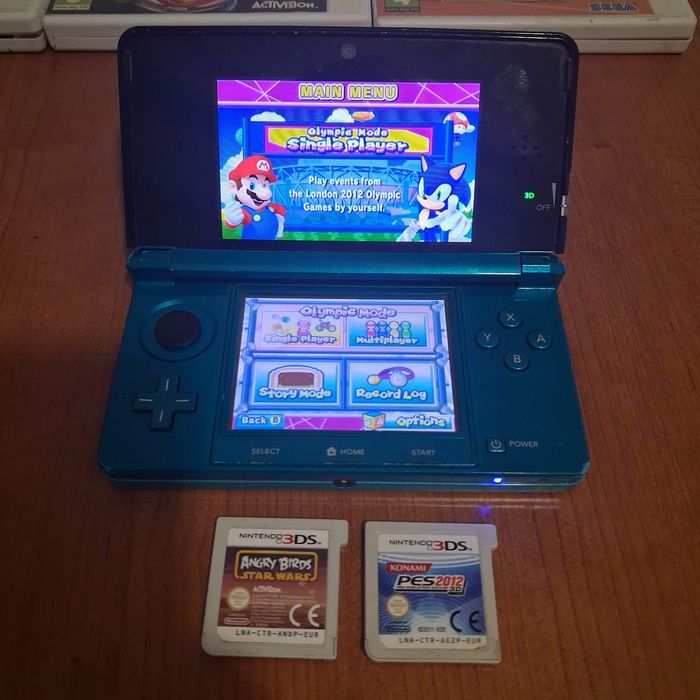 Nintendo 3DS Azul + 3 Jogos Originais + Carregador