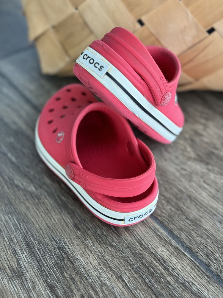 Детские Crocs размер 6 с 7