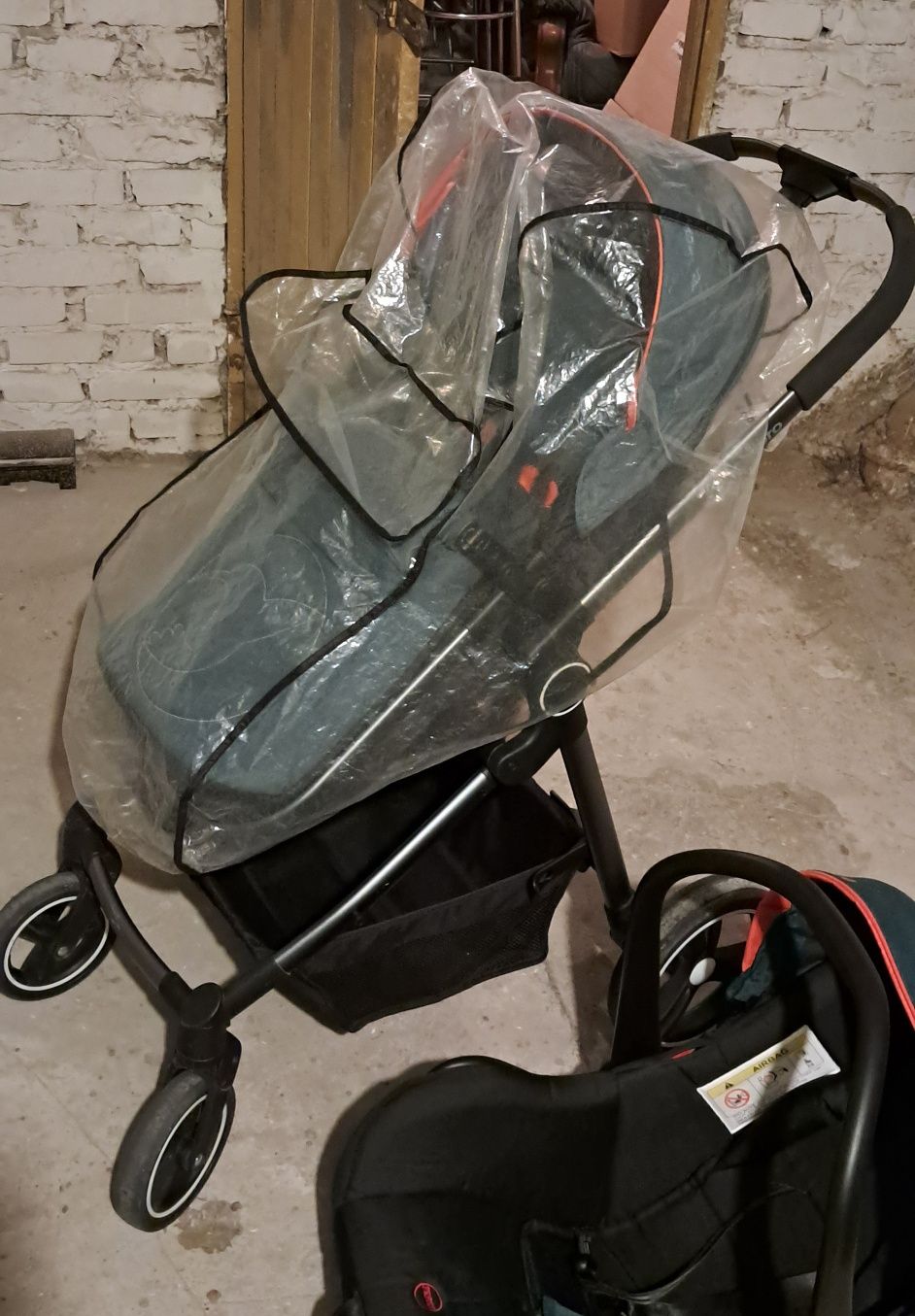Wózek Colibro Onemax 3 w 1
