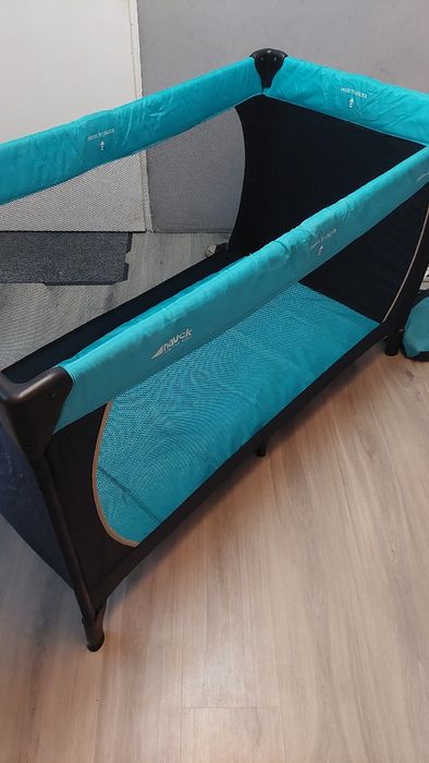 Łóżeczko turystyczne