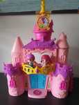 Castelo e bonecas PinyPon