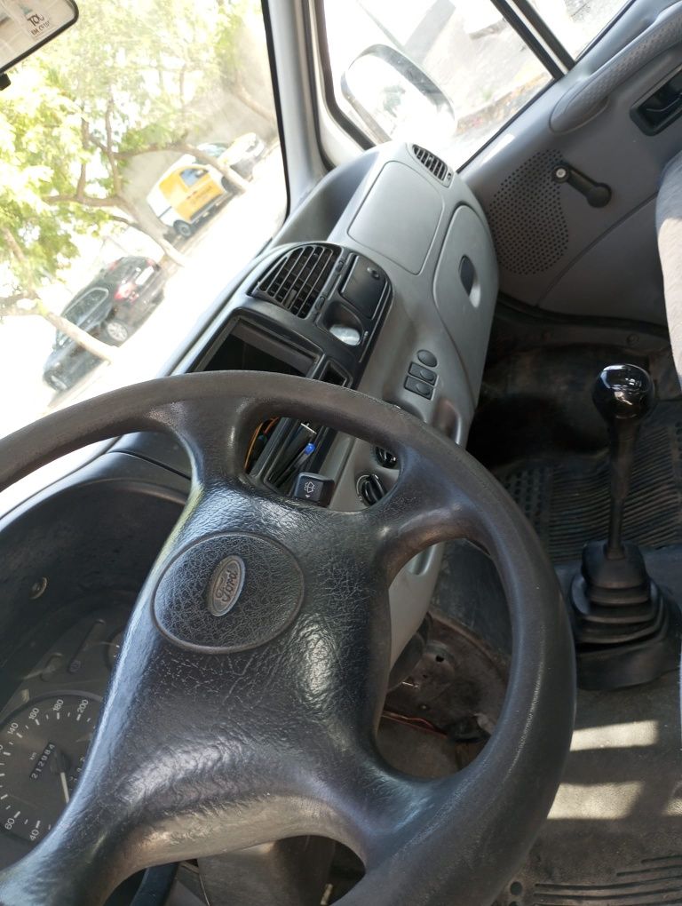 Ford transit caixa aberta 7  lugares