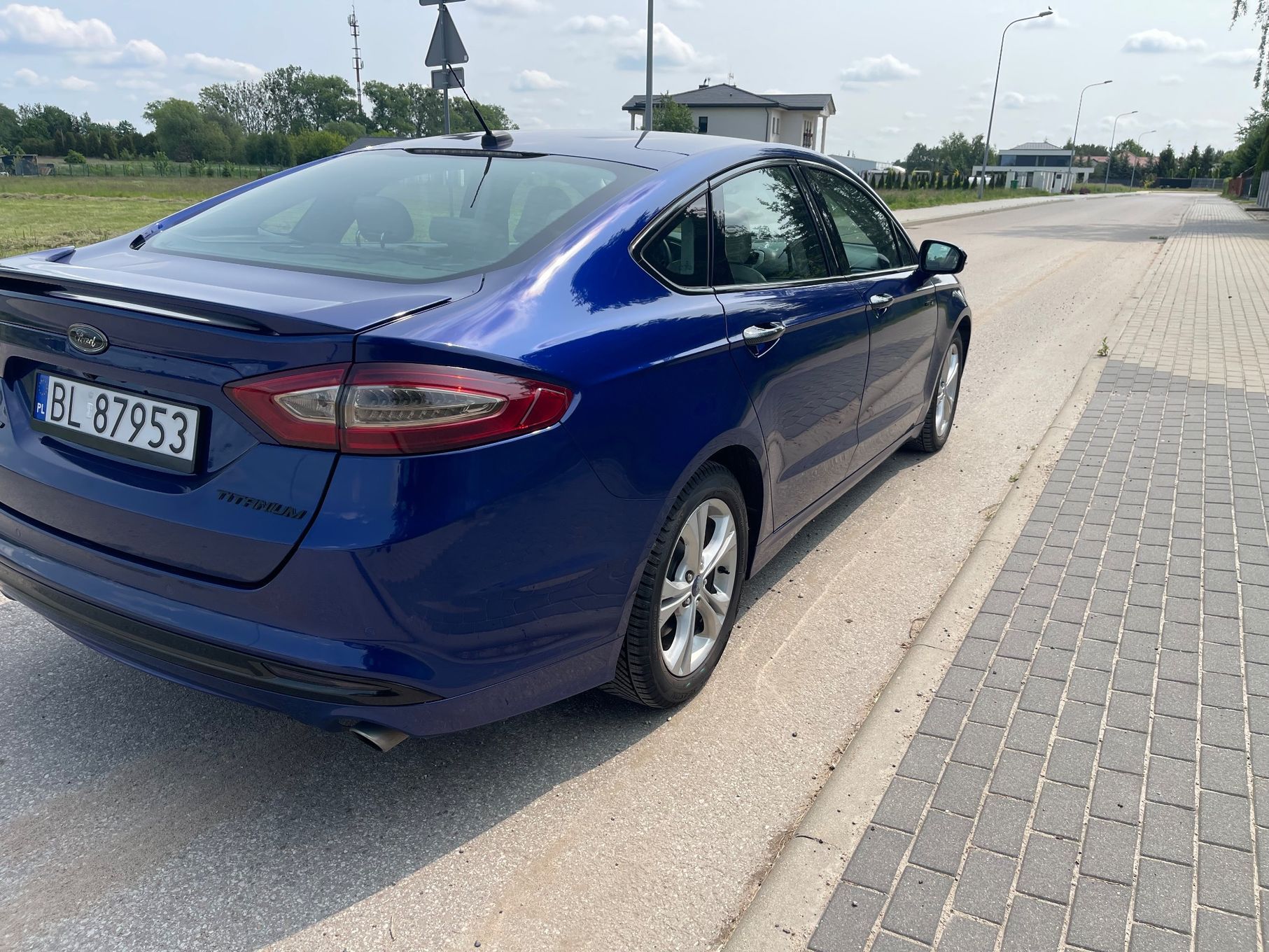 Ford Mondeo Fusion PHEV Hybrid Titanium Apple CarPlay Android Auto