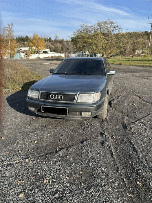 Продам Ауди 100с4