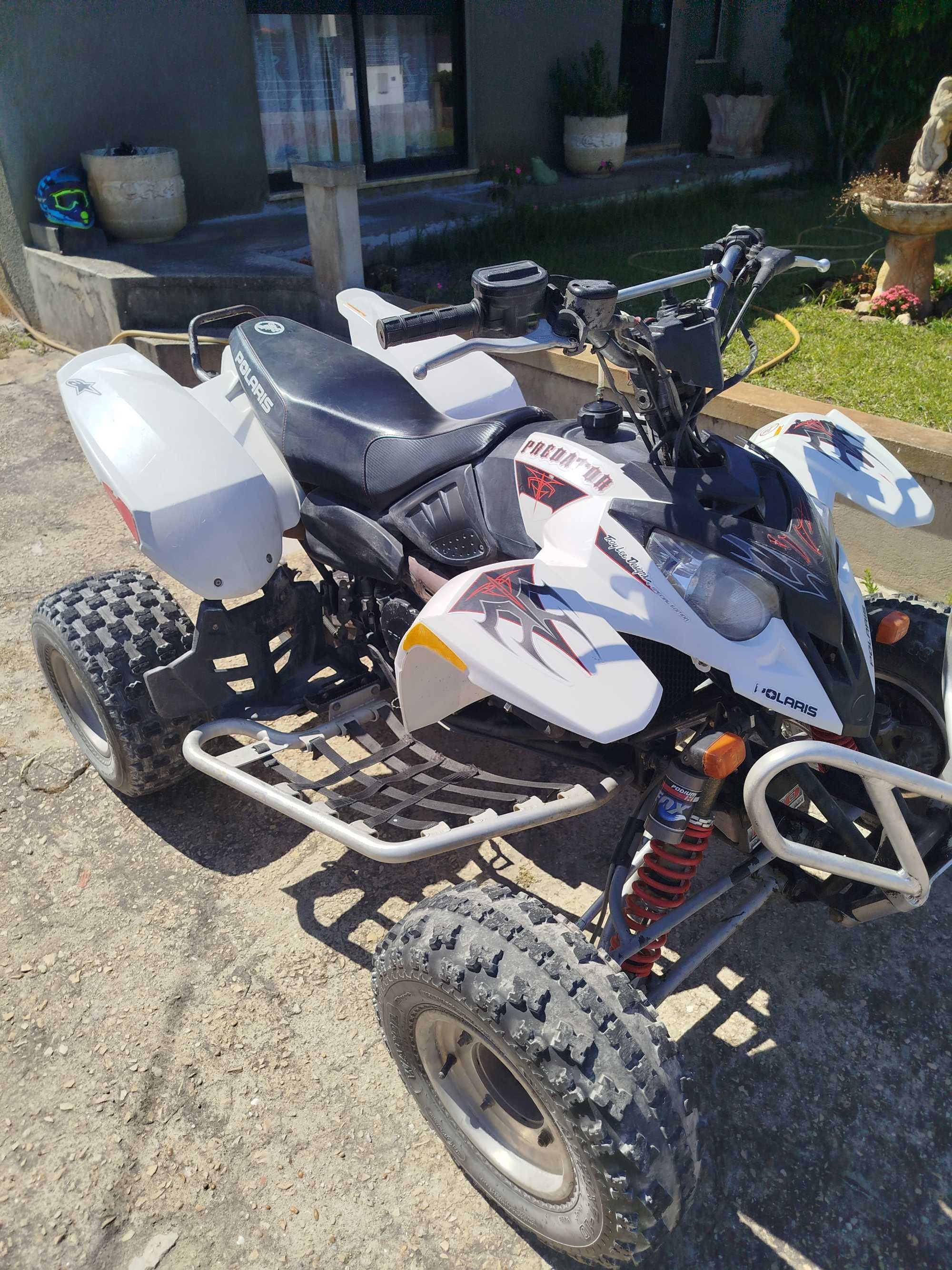 Polaris Predator 500 versão Troy Lee