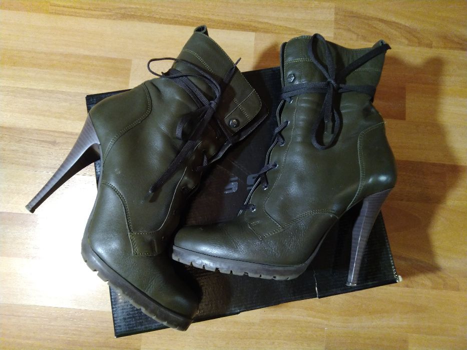 Женские кожаные ботинки ботильоны сапоги Miss Sixty 40 размер, 26,5 см