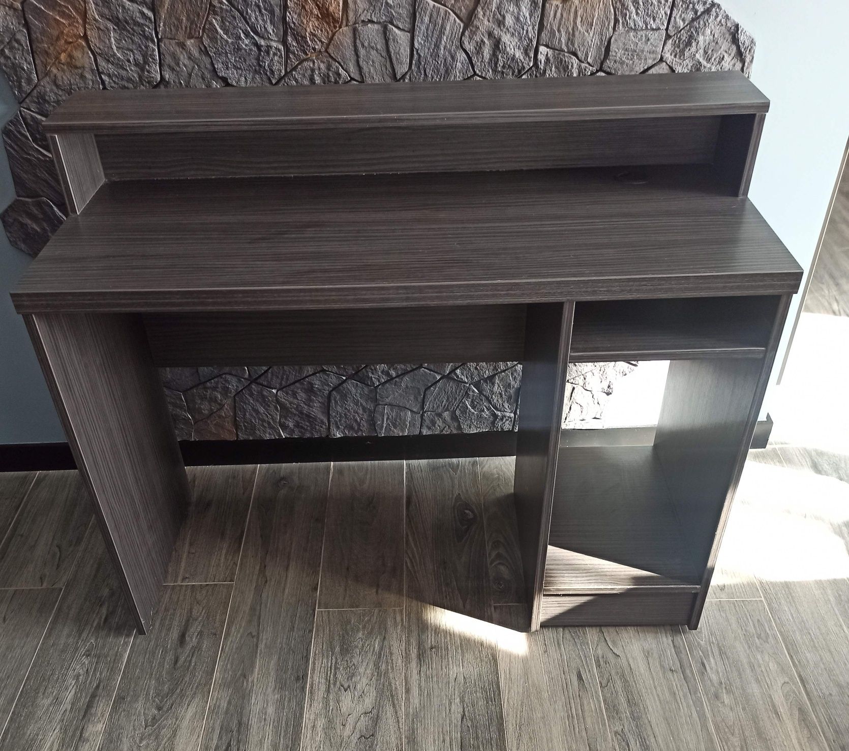 Zestaw mebli łóżko 90x200, 2x szafka, półka, biurko