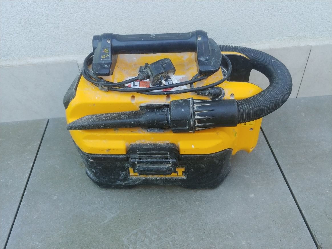 Odkurzacz dewalt DCV 584L