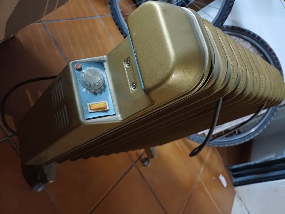 Aquecedor a óleo