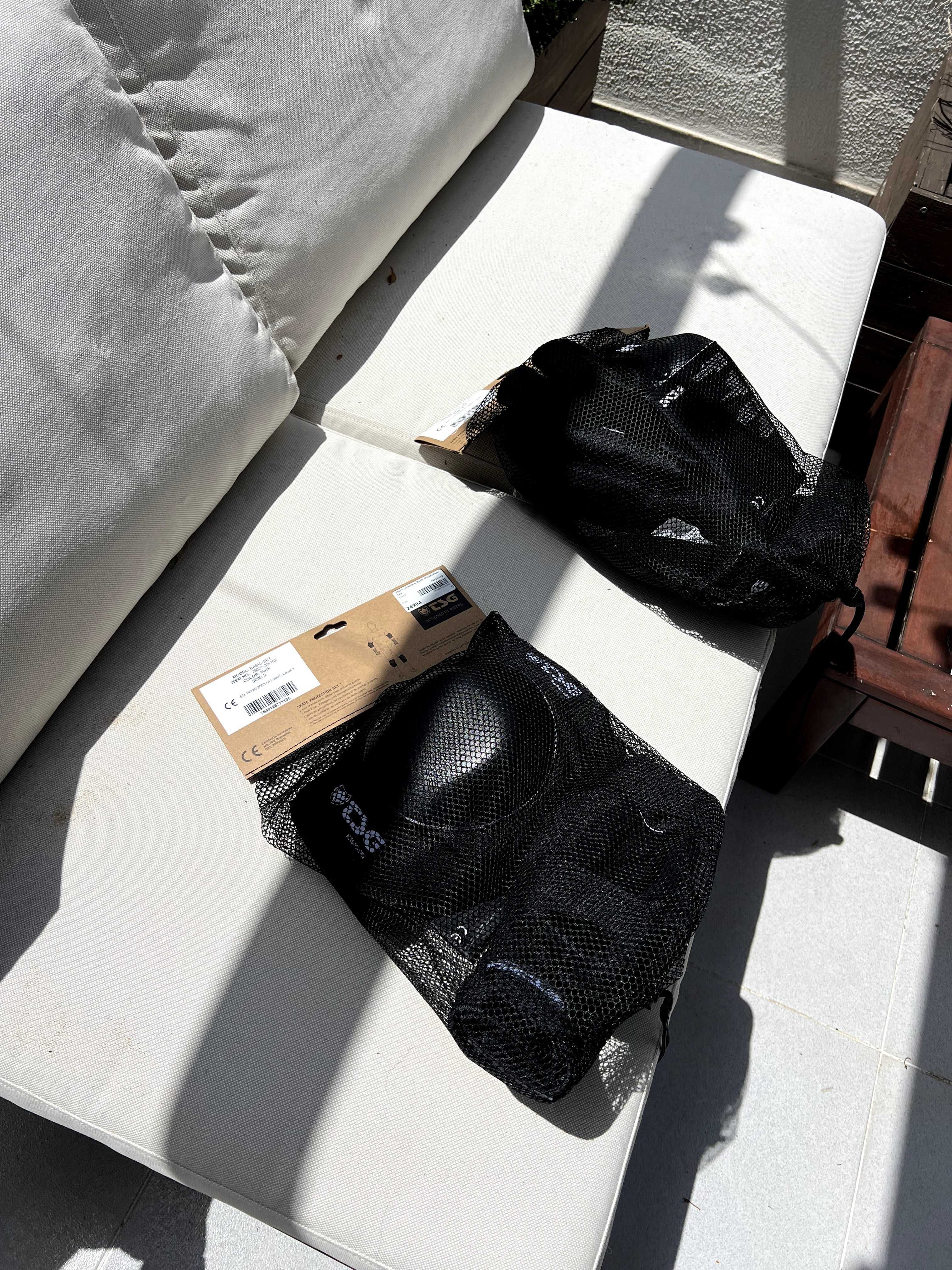 Protection TSG Basic Black set. Size S