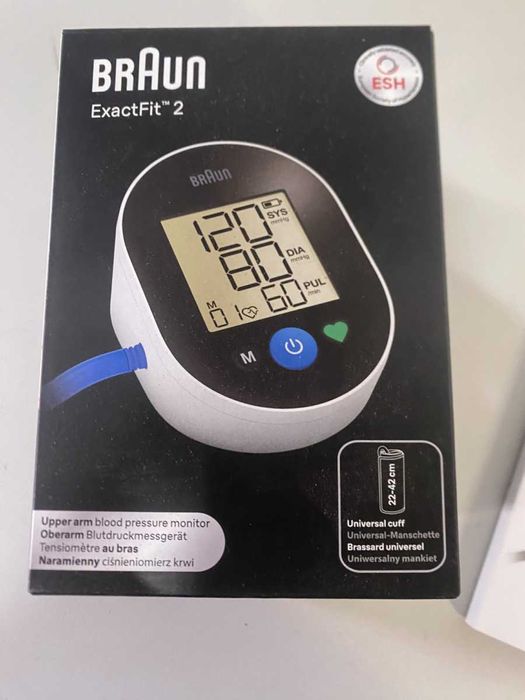 Braun ExactFit 2, ciśnieniomierz naramienny