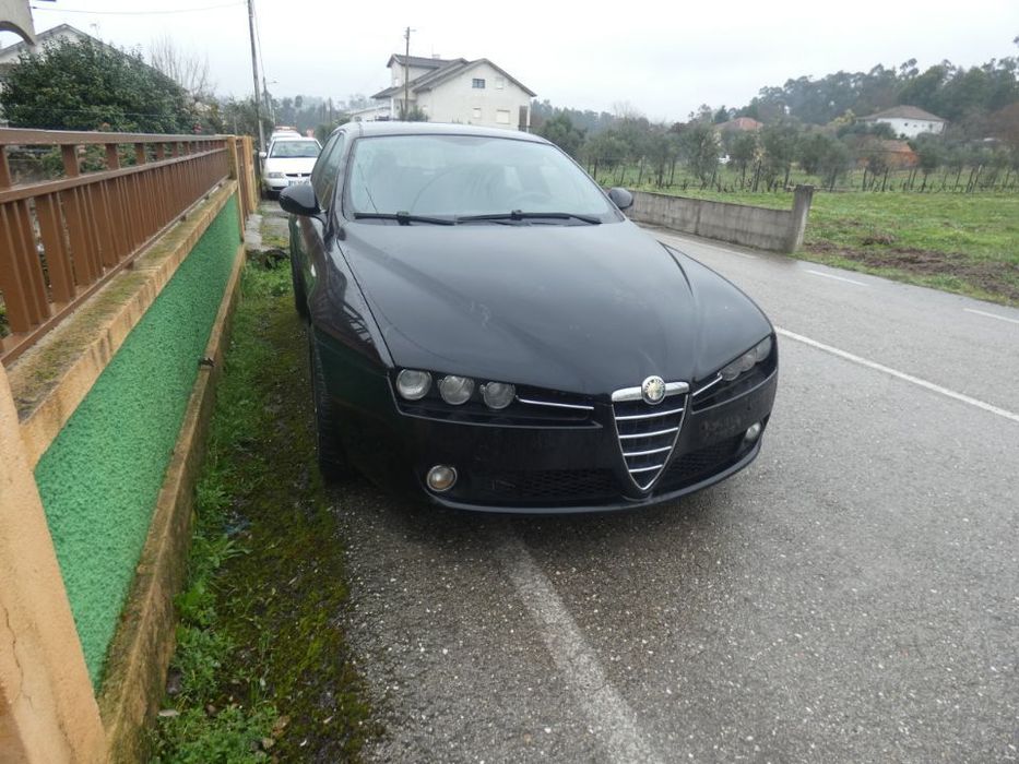 Alfa Romeo 159 de 2011 para venda de peças
