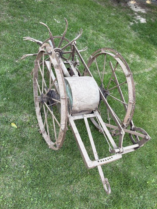 Stary sprzęt rolniczy