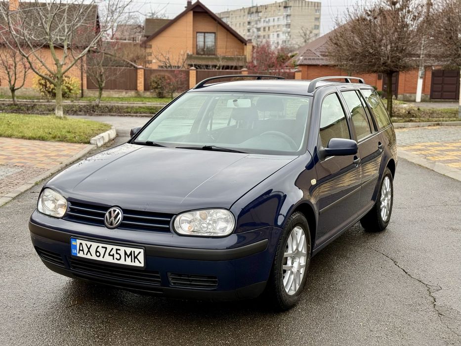 Volkswagen GOLF 1.6 MPI Avtomat