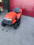Kosiarka husqvarna cth 200