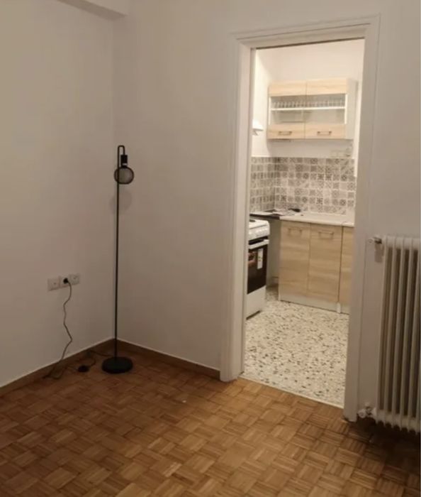 Продаж 1 кімн.квартири Греція, центр Афін біля метро Аттікі