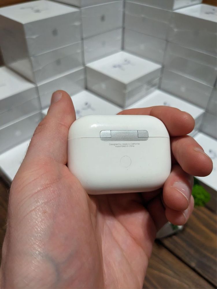 AirPods Pro 2 1 в 1 до оригіналу (картоннка ваночка)