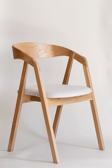 Krzeslo dębowe lite drewno tapicerowane nowoczesne gięte