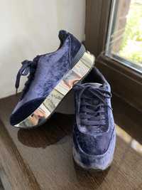 Снікерси,кросівки,туфлі Calvin Klein 38