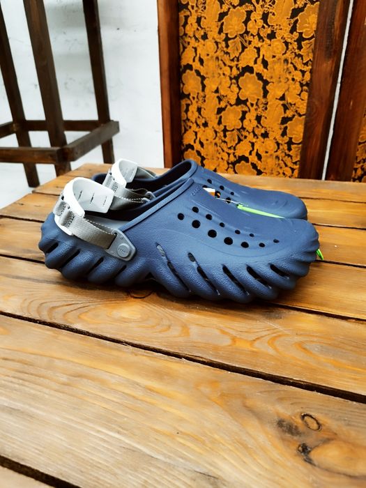 Знижки до 30%. Оригінальні Крокс. Розпродаж Складу. Crocs Salehe, Echo