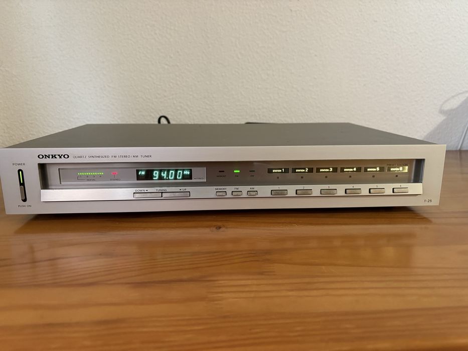 Tuners/ sintonizadoores. Vários