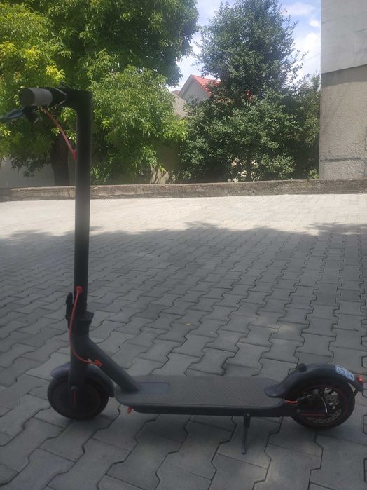 Електросамокат привезений з Європи.