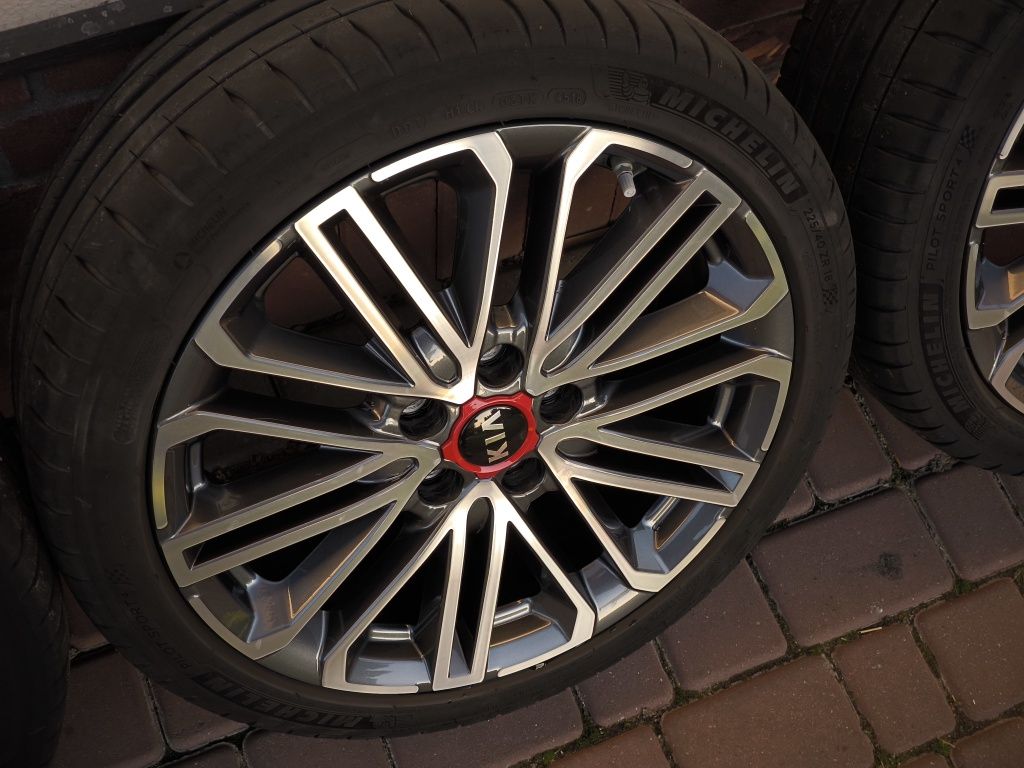 →Felgi+opony Kia ProCee'd GT 18x7,5 ET55 5x114,3 idealny stan Michelin