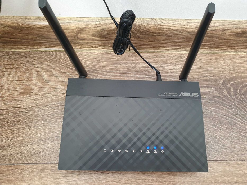 Ruter wi fi ASUS RT AC52U
