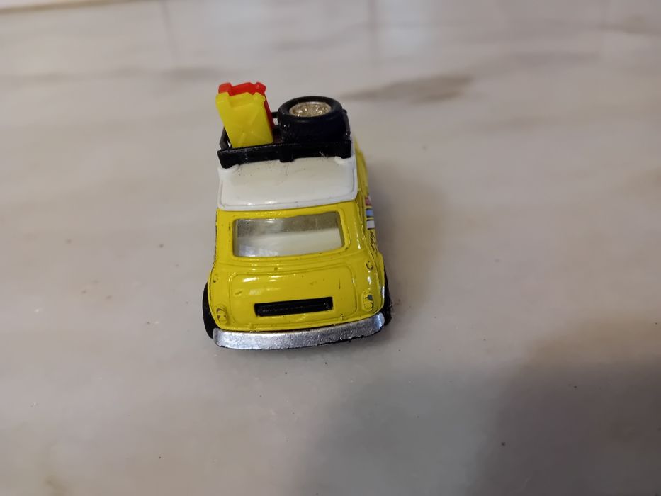 Miniatura Mini Cooper Escala 1:64 Antiga