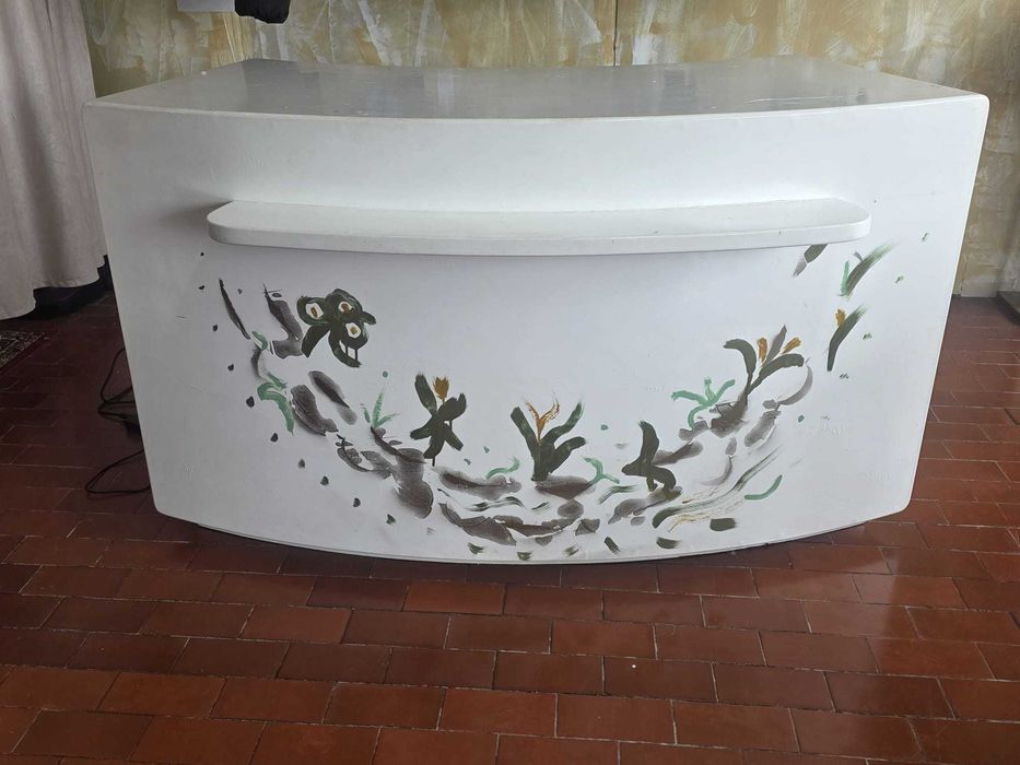 Balcão Meia Lua Bom Estado