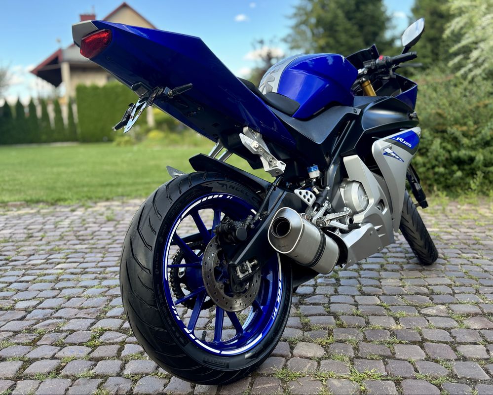 YAMAHA YZF 125, Kat. A1/B, Motocykl 125cm3! (RC DUKE CBR MT)