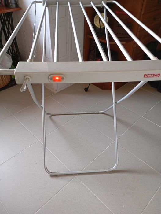 Estendal de roupa aquecido