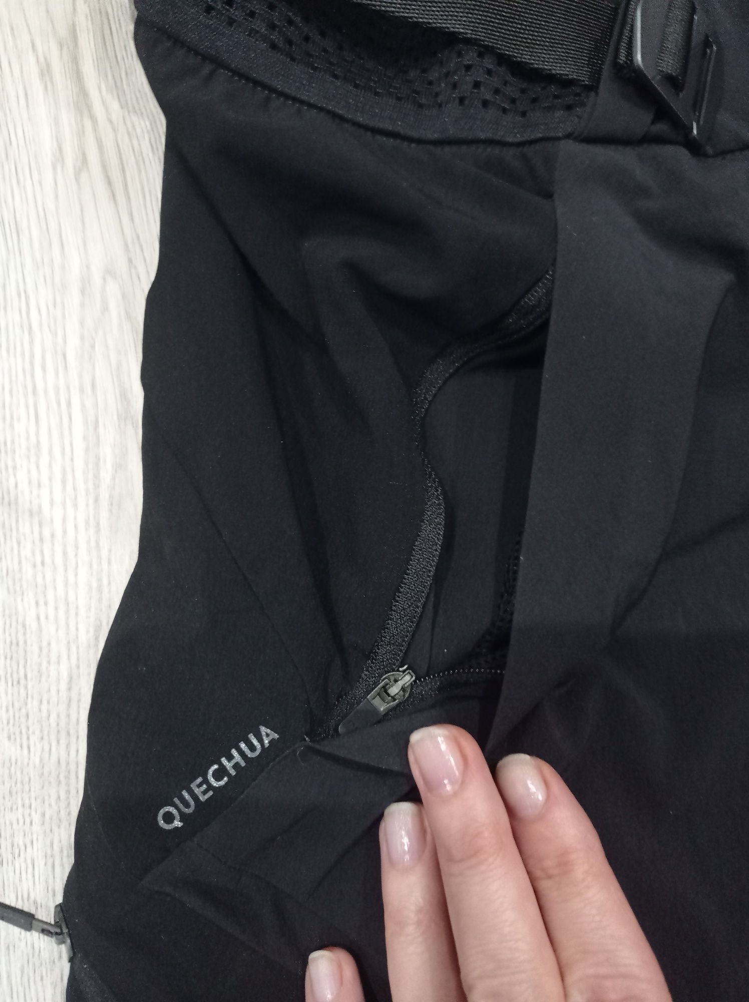 Трекінгові чоловічі шорти Quechua XL- 2 XL