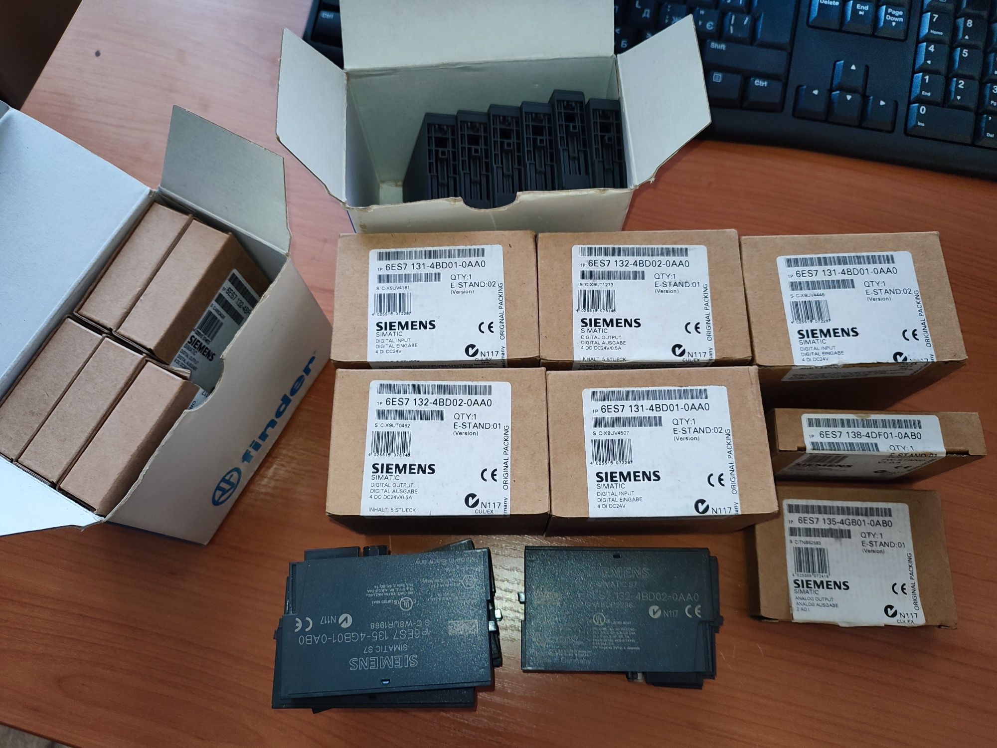 Продам Модулі Siemens 6ES7 135-4GB01-0AB0 та інші (в описі)