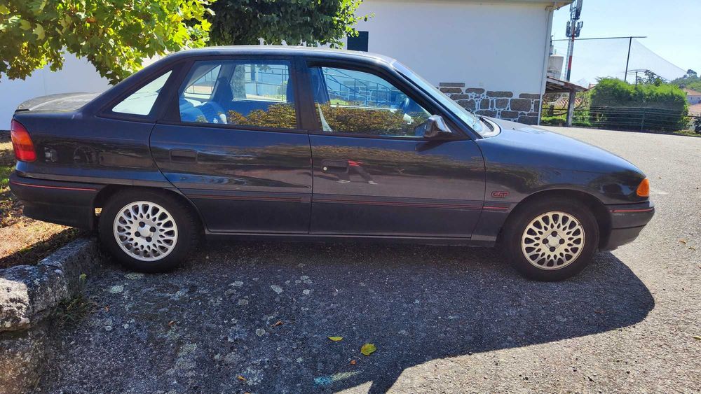 Opel Astra 1.4GT