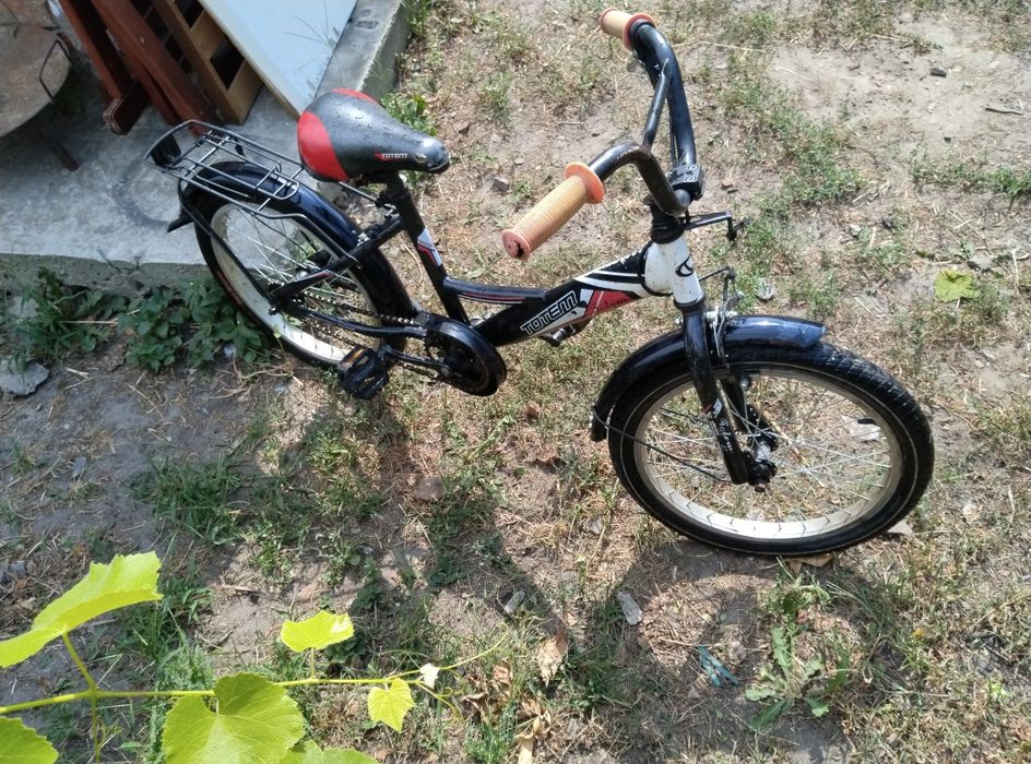 Продається дитячій велосипед