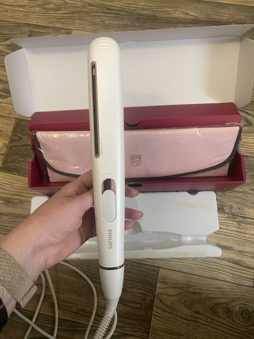 Вирівнювач для волосся/стайлер Філіпс BHS830/00