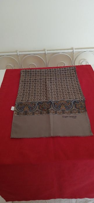 Lenço Roger Laurent