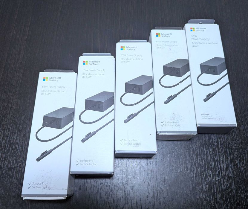 Оригінальні блоки живлення Microsoft Surface 65w, 44w Model 1706, 1800