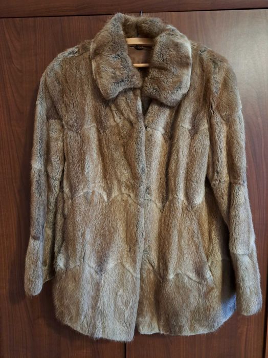 Ładne futro, futerko, kurtka. Tanio