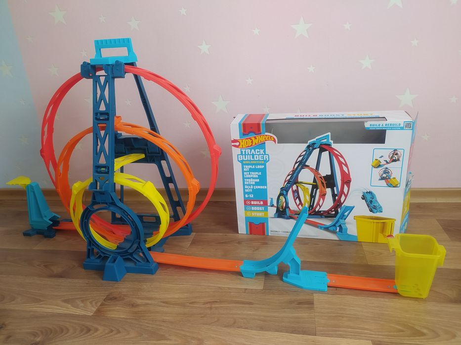 Оригінальний трек Хотвілс