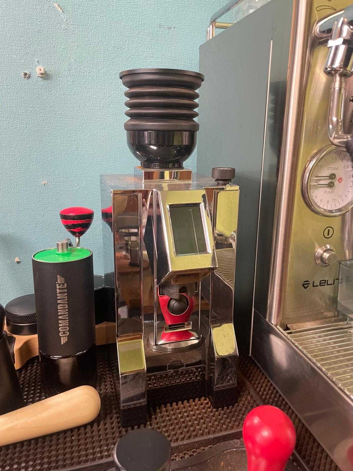 Melitta Molino automatyczny młynek żarnowy 17 ustaw.  CZARNY