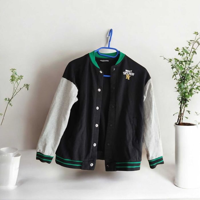 Bluza chłopięca sportowa rozpinana na guziki 9-10 lat