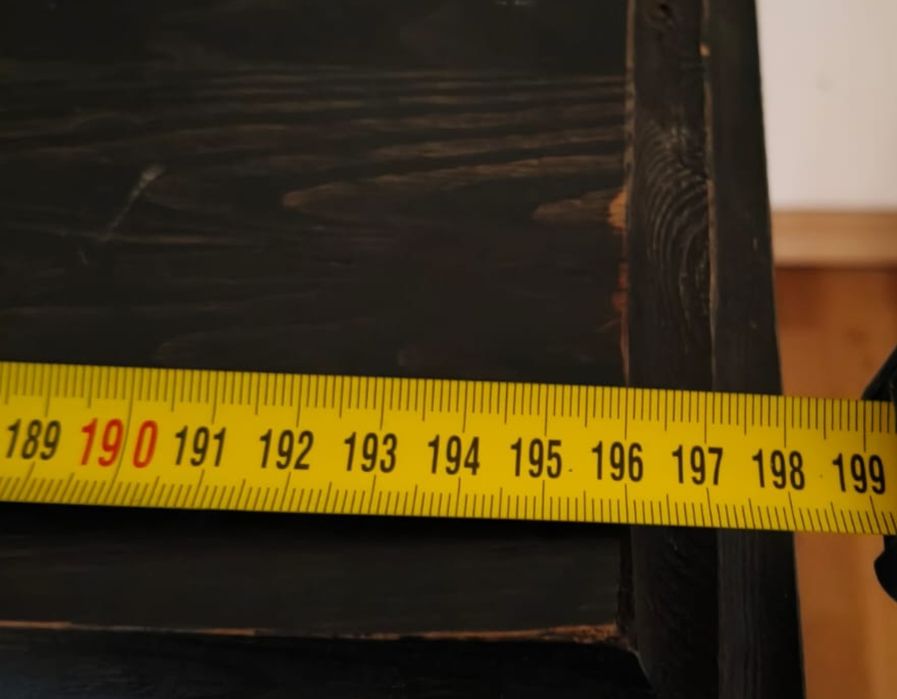 Barek, recepcja tapicerowana