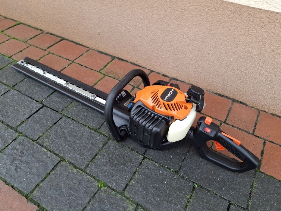 Nożyce spalinowe do żywopłotu Hitachi CH 22 ECP 2 CH22ECP2 super stan