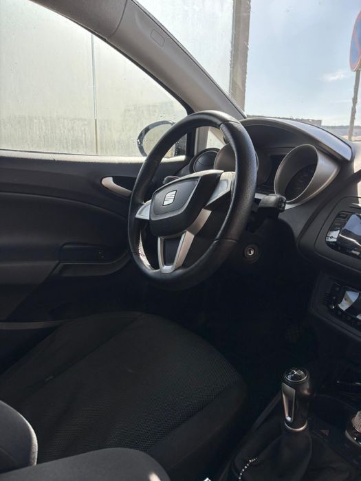 Seat Ibiza 6J 03/2010 1.6tdi