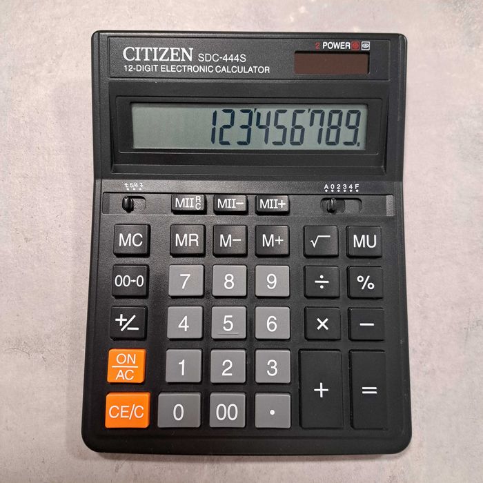 Kalkulator biurowy Citizen SDC-444S - sprawny, używany, duże przyciski