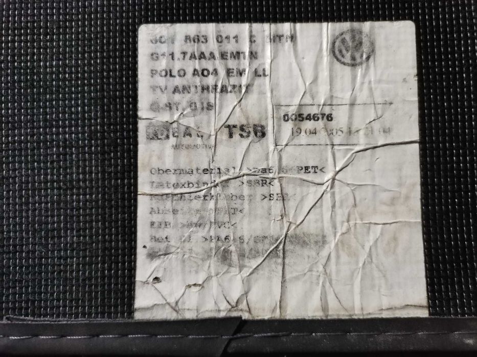 Peças Audi / VW / Seat: Apoio braço, Power Box, Tapetes, Moca FR, SOS,