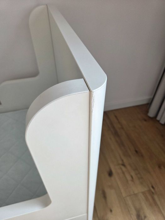 Łóżko Busunge IKEA BIAŁE + stelaż + materac