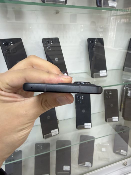Motorola edge 2023 256gb. Sim+esim